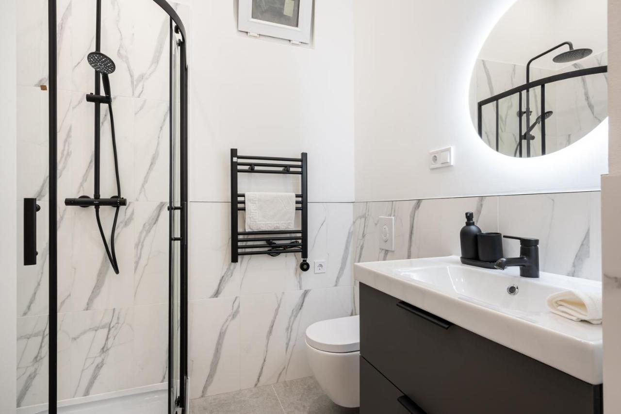 D48 - Central Boulevard Residence - Best Location By Bqa Budapest Exterior foto